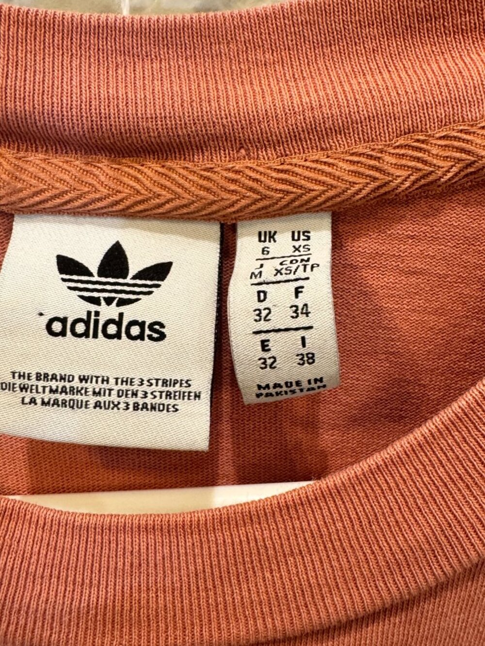 adidas Originals Large Trefoil Logo Graphic Tee - Picture 2 of 3